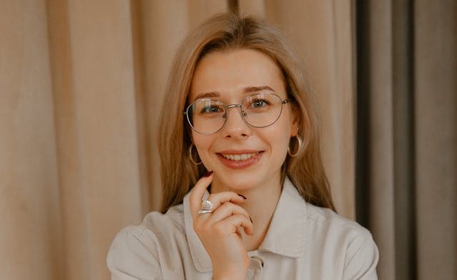 Mariana Oliveira - Corretora Sênior